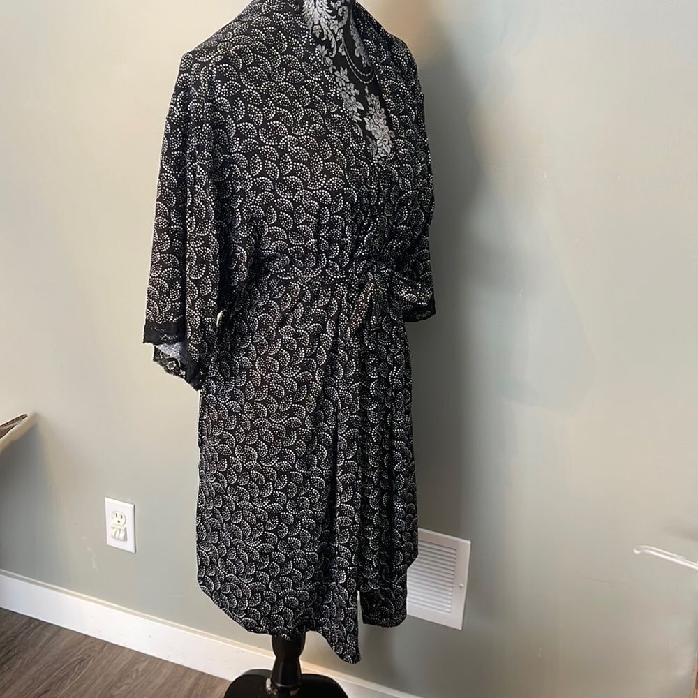 Emily & Jane NEW Sleep Robe and Dress Small